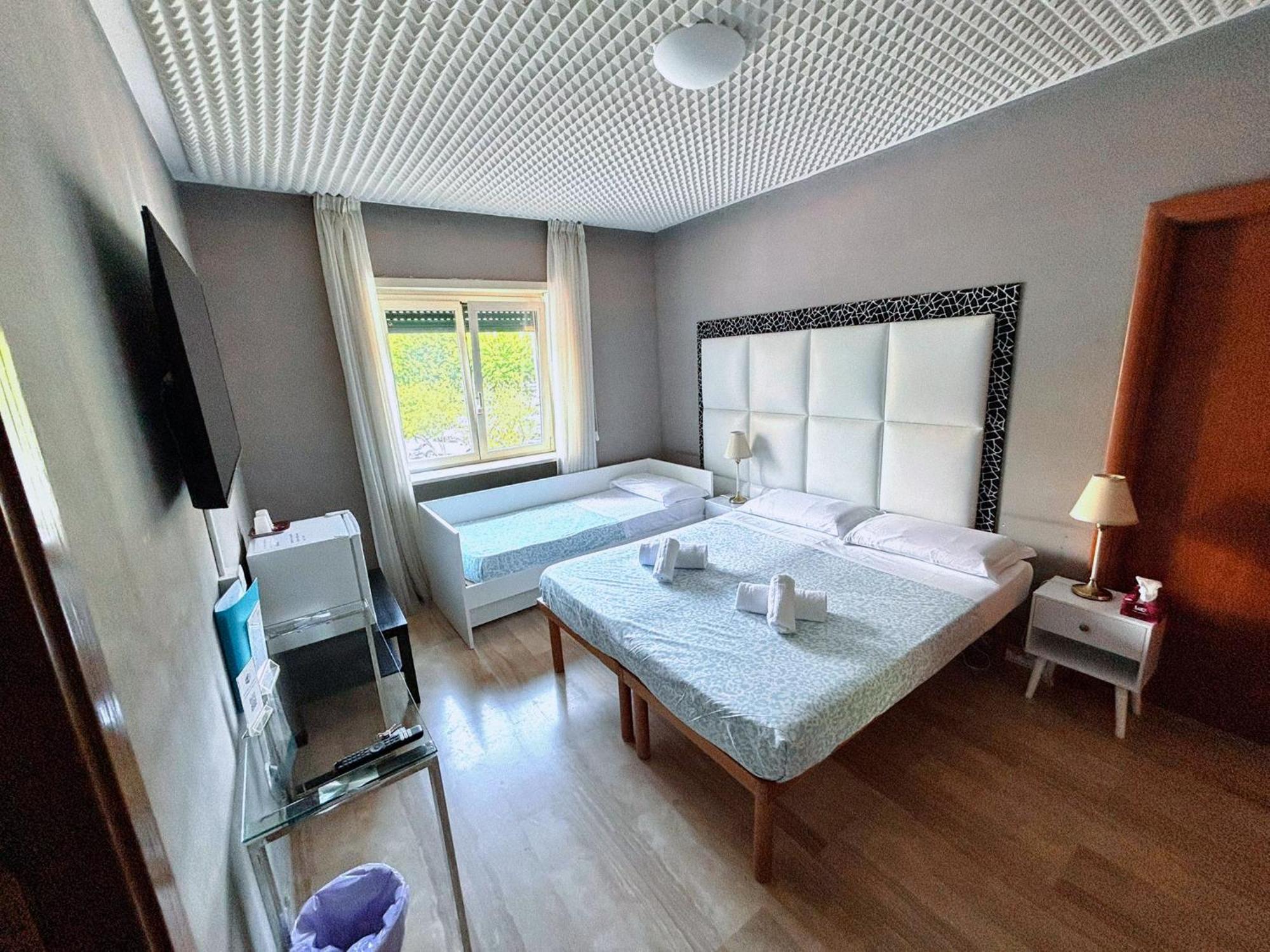 Di Martino Residence โรม ภายนอก รูปภาพ